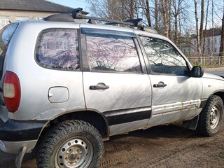 2007 Chevrolet Niva I, серебристый, 170000 рублей, вид 3