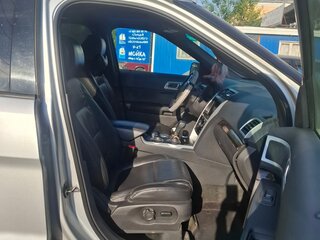 2014 Ford Explorer V, серебристый, 1900000 рублей, вид 4
