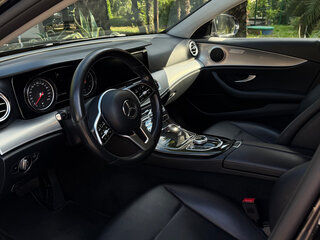2018 Mercedes-Benz E-Класс 200 V (W213, S213, C238), чёрный, 2300000 рублей, вид 4