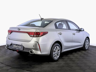 2021 Kia Rio IV Рестайлинг, серебристый, 1665000 рублей, вид 5