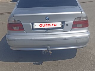 2002 BMW 5 серии 525i IV (E39) Рестайлинг, серебристый, 700000 рублей, вид 5
