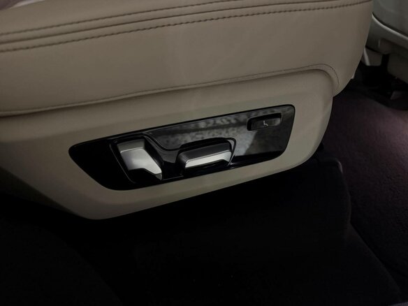 2019 BMW X7 30d I (G07), чёрный, 6600000 рублей - вид 31