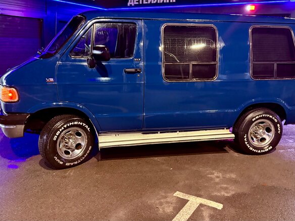 1994 Dodge RAM Van III, зелёный, 790000 рублей - вид 9