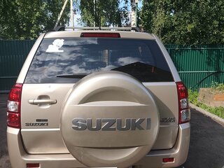 2011 Suzuki Grand Vitara II Рестайлинг, бежевый, 1000000 рублей, вид 3
