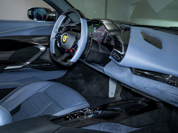 2025 Ferrari 296 GTS, серый - вид 39