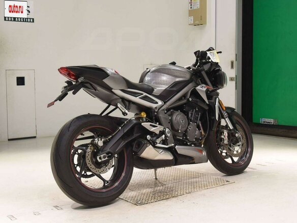 2019 Triumph Street Triple, серый, 880000 рублей - вид 4