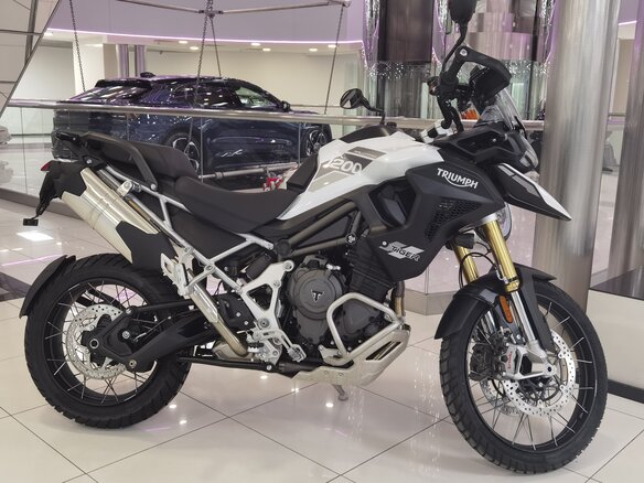 2022 Triumph Tiger 1200, белый, 1950000 рублей - вид 15
