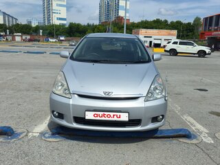 2005 Toyota Wish I, серебристый, 990000 рублей, вид 1