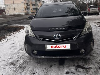 2011 Toyota Prius Alpha I (ZVW40/41), серый, 1100000 рублей, вид 3