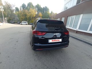2022 Kia Ceed III Рестайлинг, чёрный, 2445000 рублей, вид 1