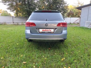 2013 Volkswagen Passat Alltrack B7, серый, 1175000 рублей, вид 4