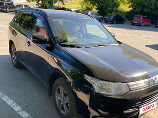 2014 Mitsubishi Outlander III, чёрный, 1450000 рублей, вид 3