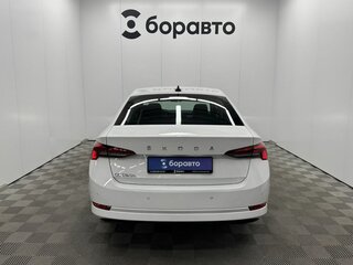 2021 Skoda Octavia IV (A8), белый, 2211000 рублей, вид 5
