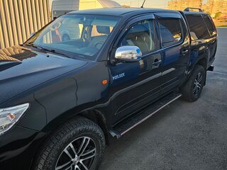 2013 Toyota Hilux VII Рестайлинг, чёрный, 1650000 рублей, вид 4