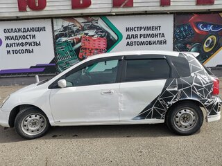 2001 Honda Civic VII, белый, 315000 рублей, вид 4