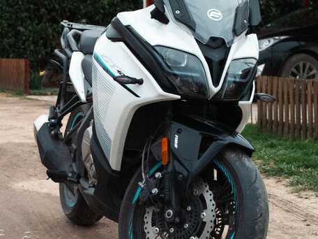 2021 CFMoto 400GT, белый, 460000 рублей, вид 1