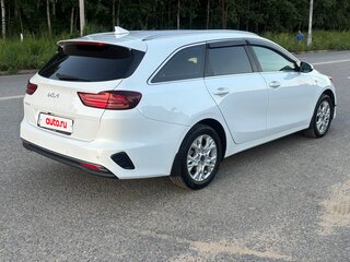 2021 Kia Ceed III Рестайлинг, белый, 2159000 рублей, вид 5