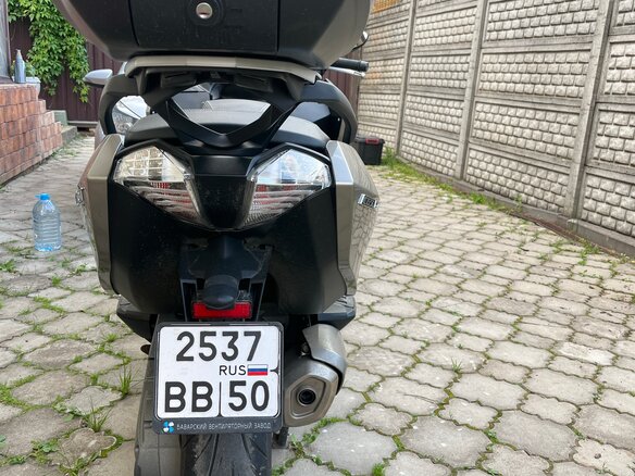 2012 BMW C 650 GT, коричневый, 500000 рублей - вид 11