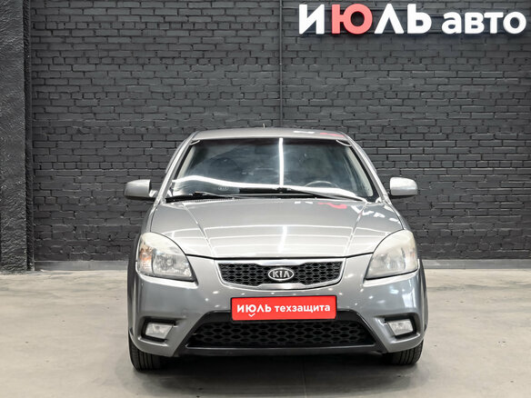 2010 Kia Rio II Рестайлинг, серый, 370000 рублей - вид 2
