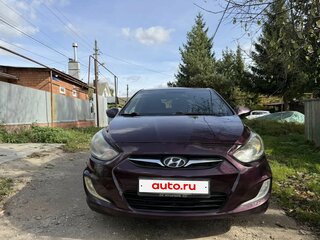 2013 Hyundai Solaris I, фиолетовый, 780000 рублей, вид 1