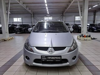 2005 Mitsubishi Grandis I, серебристый, 479000 рублей, вид 2