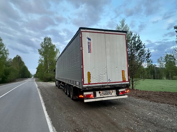 2017 Schmitz Cargobull 9084, серый, 1950000 рублей - вид 5