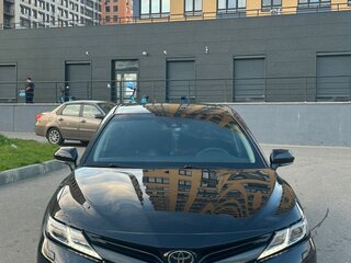 2019 Toyota Camry VIII (XV70), чёрный, 2600000 рублей, вид 1