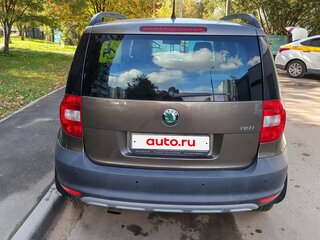 2011 Skoda Yeti I, коричневый, 700000 рублей, вид 5