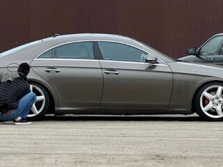 2006 Mercedes-Benz CLS 500 I (C219), серый, 1190000 рублей, вид 5