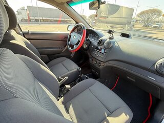 2007 Chevrolet Aveo I Рестайлинг, серебристый, 250000 рублей, вид 5