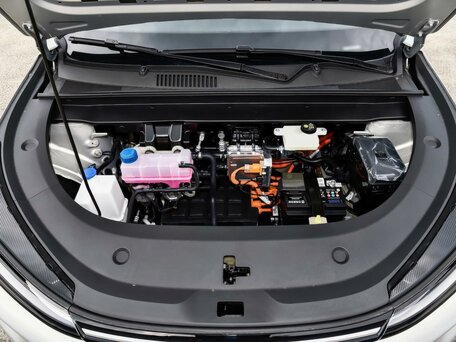 2026 Changan Qiyuan Q05 51.9 kWh II, серебристый, 2317000 рублей, вид 4