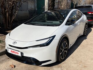 2023 Toyota Prius V (XW60), белый, 3900000 рублей, вид 1