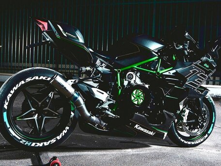 2022 Kawasaki Ninja H2, чёрный, 4500000 рублей, вид 1