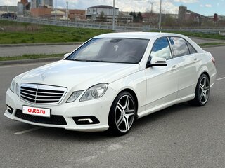 2011 Mercedes-Benz E-Класс 300 IV (W212, S212, C207), белый, 1300000 рублей, вид 1