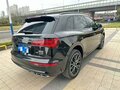 2024 Audi Q5 L 45 TFSI II (FY) Рестайлинг, чёрный, 5071055 рублей - вид 3