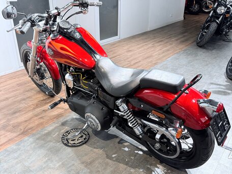 2012 Harley-Davidson Dyna Wide Glide, красный, 1100000 рублей, вид 5