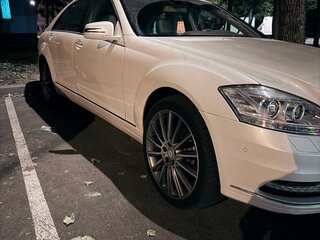 2010 Mercedes-Benz S-Класс 350 V (W221) Рестайлинг, белый, 1250000 рублей, вид 3