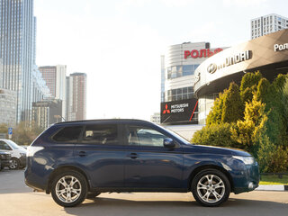 2013 Mitsubishi Outlander III, синий, 1048000 рублей, вид 3