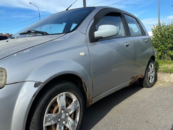 2007 Chevrolet Aveo I, серебристый, 150000 рублей - вид 2