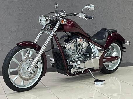 2009 Honda VT 1300CX Fury, красный, 820000 рублей, вид 2