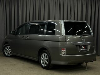2011 Toyota ISis I Рестайлинг, серый, 1069900 рублей, вид 3