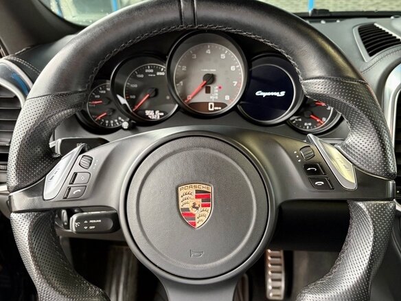 2010 Porsche Cayenne S II (958), чёрный, 2100000 рублей - вид 11