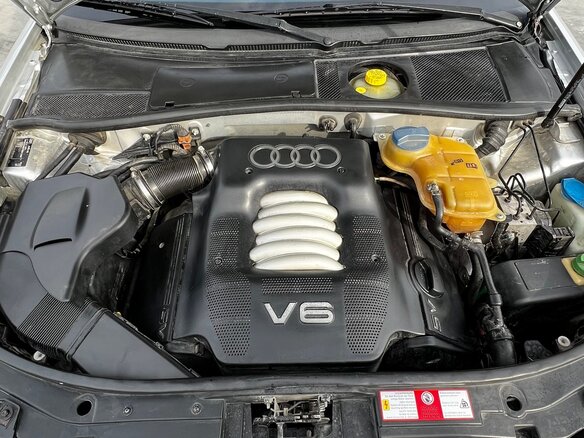 2000 Audi A6 II (C5), серебристый, 650000 рублей - вид 22