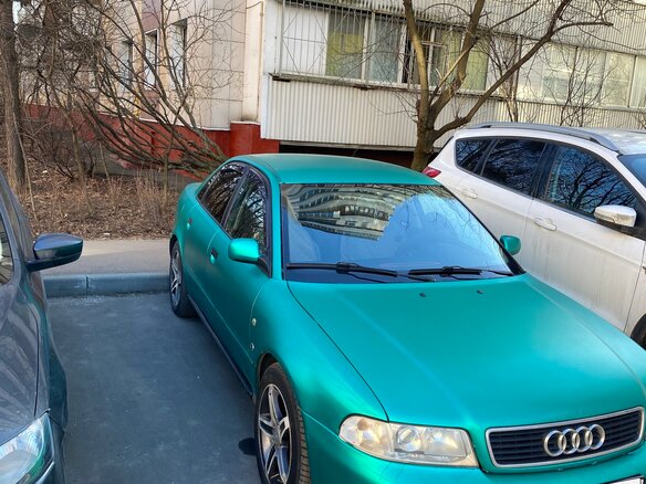 1996 Audi A4 I (B5), зелёный, 159000 рублей - вид 3