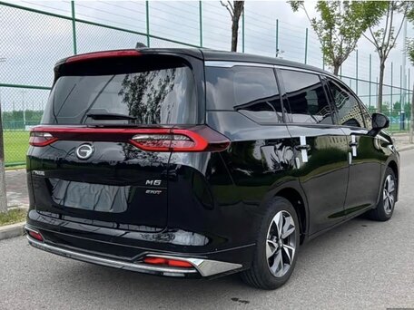 2022 GAC Trumpchi M6 Pro, чёрный, 1640000 рублей, вид 4