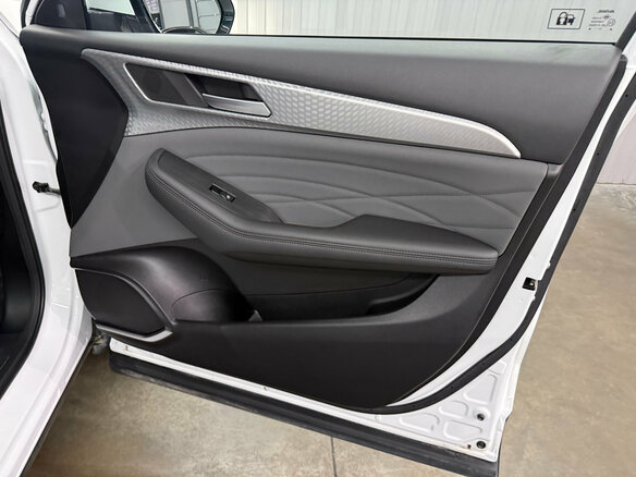 2023 Haval F7x I Рестайлинг, белый, 2397000 рублей - вид 18