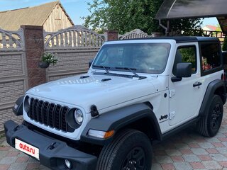 2025 Jeep Wrangler IV (JL) Рестайлинг, белый, 4630000 рублей, вид 4