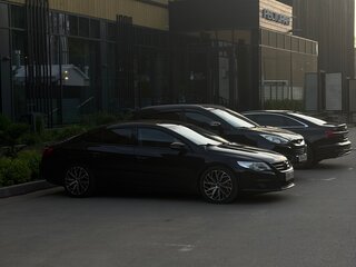 2009 Volkswagen Passat CC I, чёрный, 1050000 рублей, вид 1