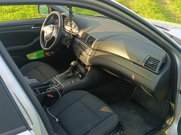2001 BMW 3 серии 316i IV (E46), серебристый, 520000 рублей - вид 9