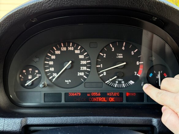 2004 BMW X5 4.4i I (E53) Рестайлинг, чёрный, 1000000 рублей - вид 7